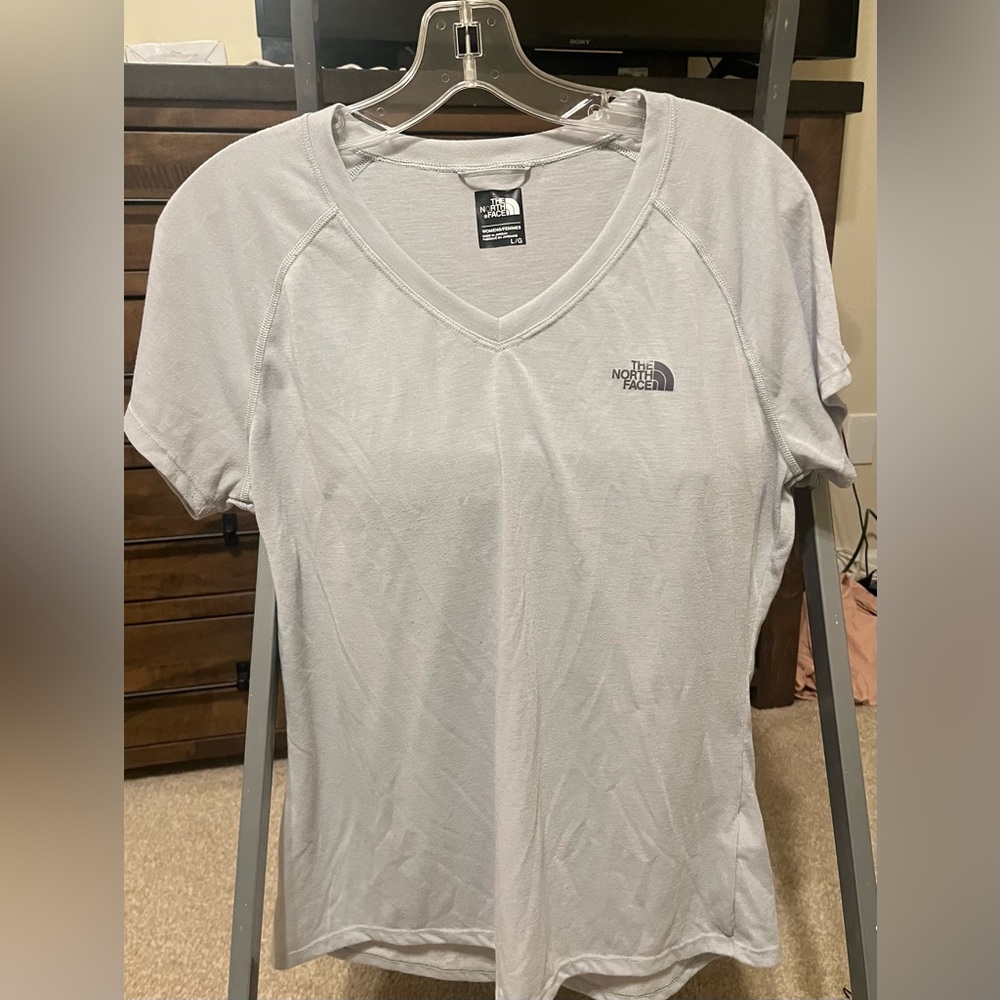 Gray NorthFace Large Athletic Shirt